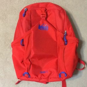 REI Co-op Tarn 12 Pack- Kids